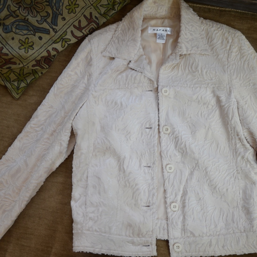 Cream colored Rafael soft blazer 6